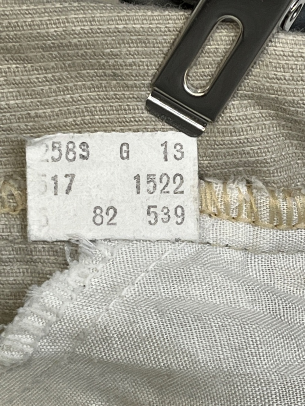 VTG 1982 Levi's 517 Corduroy 30W x 31L - Picture 16 of 16